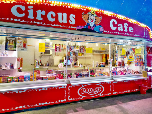 Circus Cafe Zirkuswagen