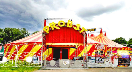 Zirkus Probst Zirkuszelt
